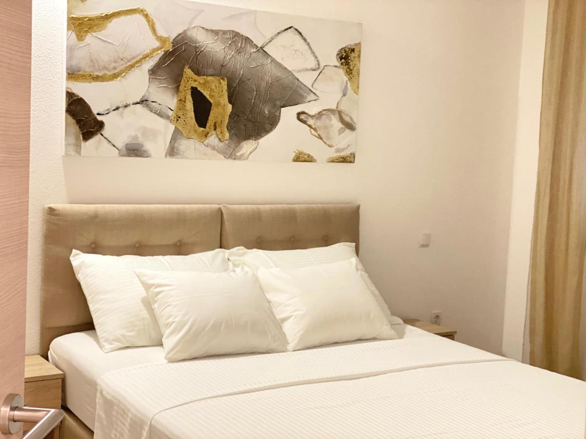 PUY Apartment Komljenovic מראה חיצוני תמונה